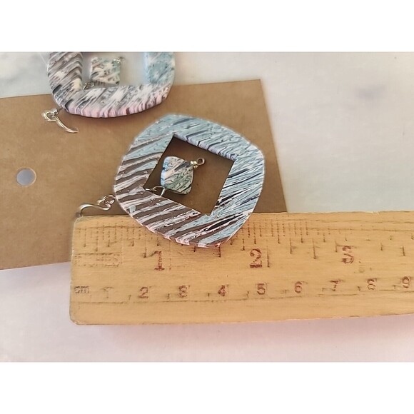 Polymer Clay Dangling Earrings New - Picture 9 of 10